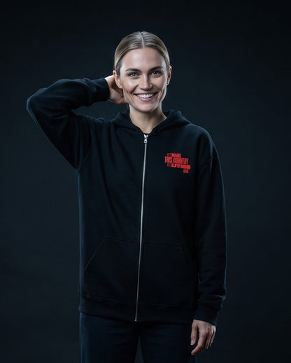 Frau trägt schwarzen Zip-Hoodie mit kleinem Brustprint "Let's make this country worth living again."